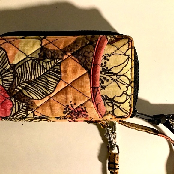 Vera Bradley Card Wristlet - Picture 5 of 7